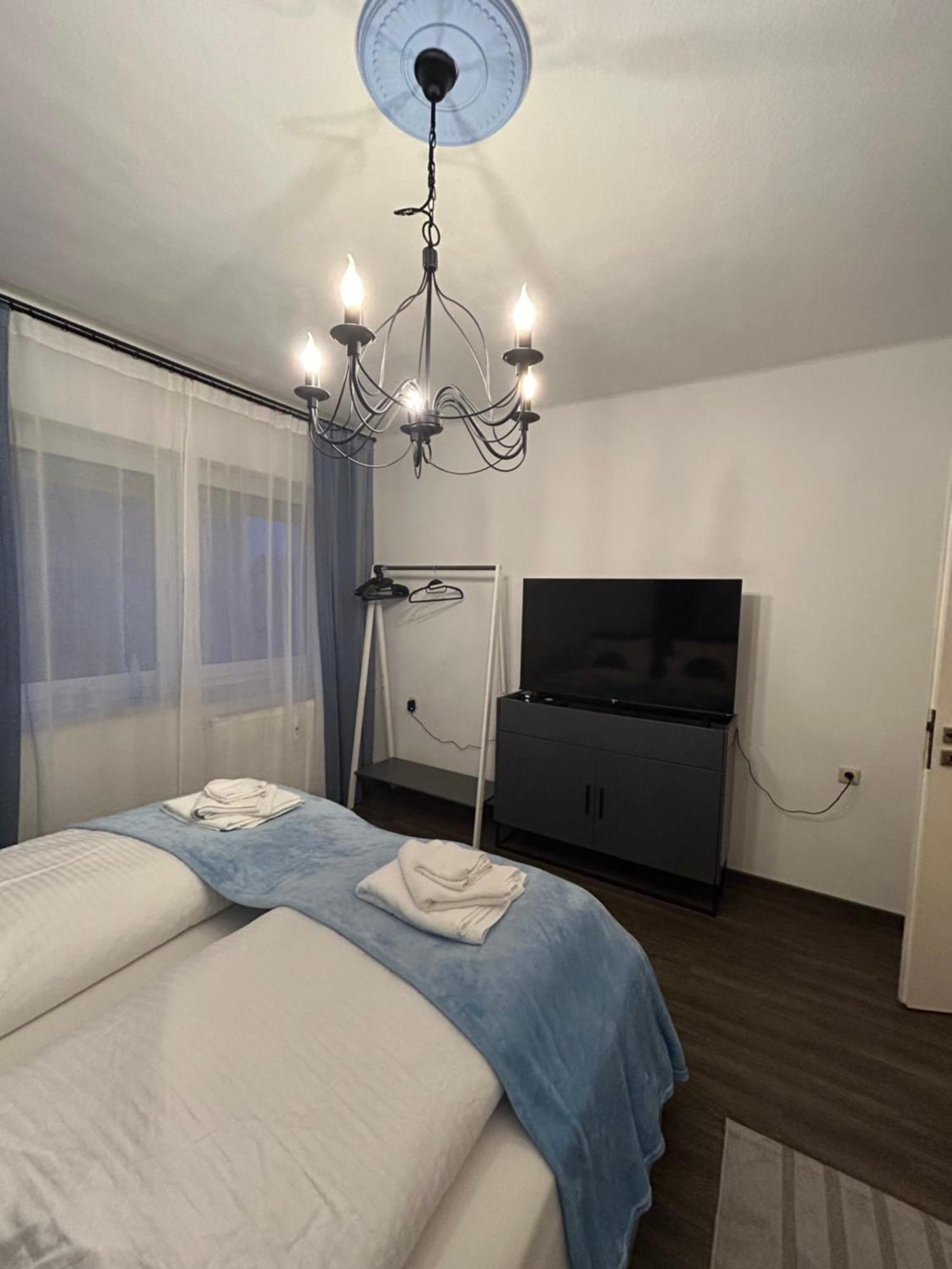 Mintara Apartment Charme Der Stadt Parkplatz Netflix Und Sky Лихтенфелс Екстериор снимка